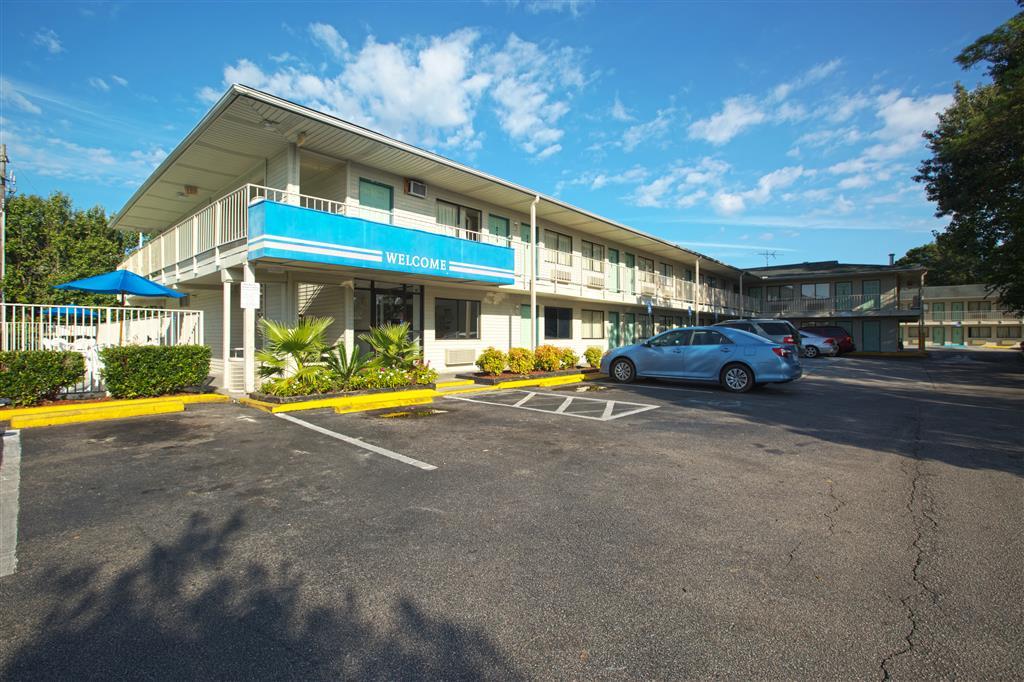 West Ashley Inn Charleston Esterno foto