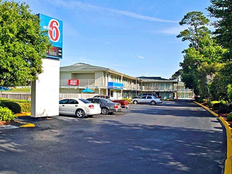 West Ashley Inn Charleston Esterno foto